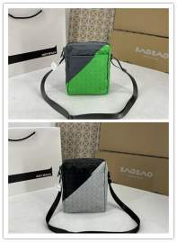 Picture of Issey Miyake Handbags _SKUfw163678133fw